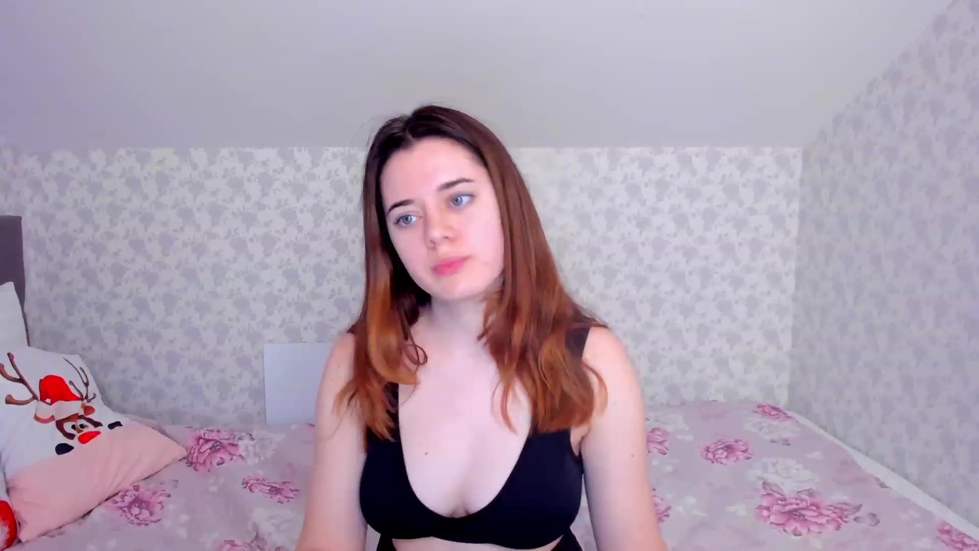 Gallery image thumbnail from JeyEvans's myfreecams stream on, 12/12/2022, 07:36 image 19 of 20