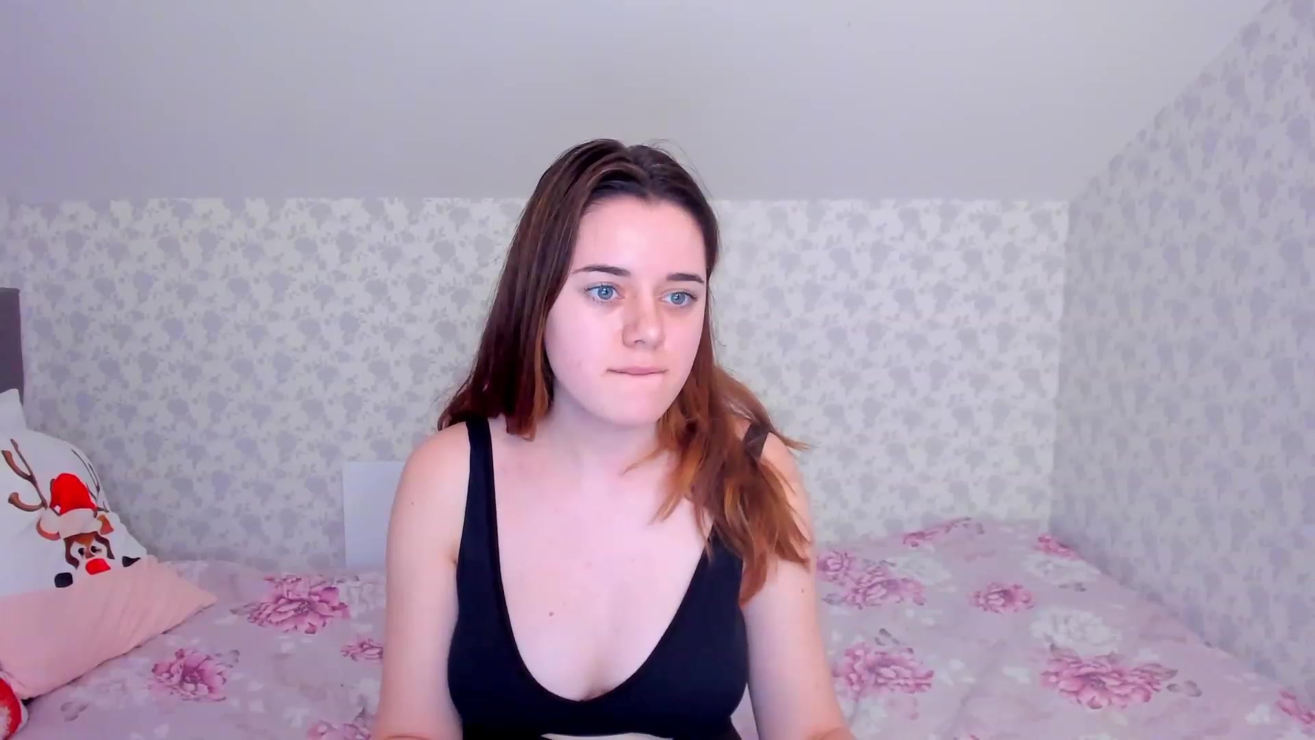 Gallery image thumbnail from JeyEvans's myfreecams stream on, 12/12/2022, 11:41 image 13 of 20