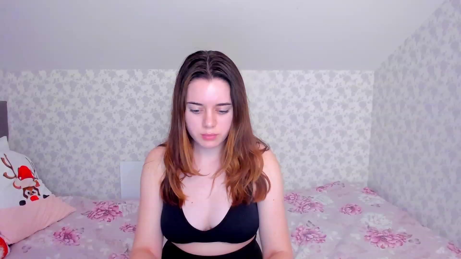 Gallery image thumbnail from JeyEvans's myfreecams stream on, 12/12/2022, 11:53 image 11 of 20