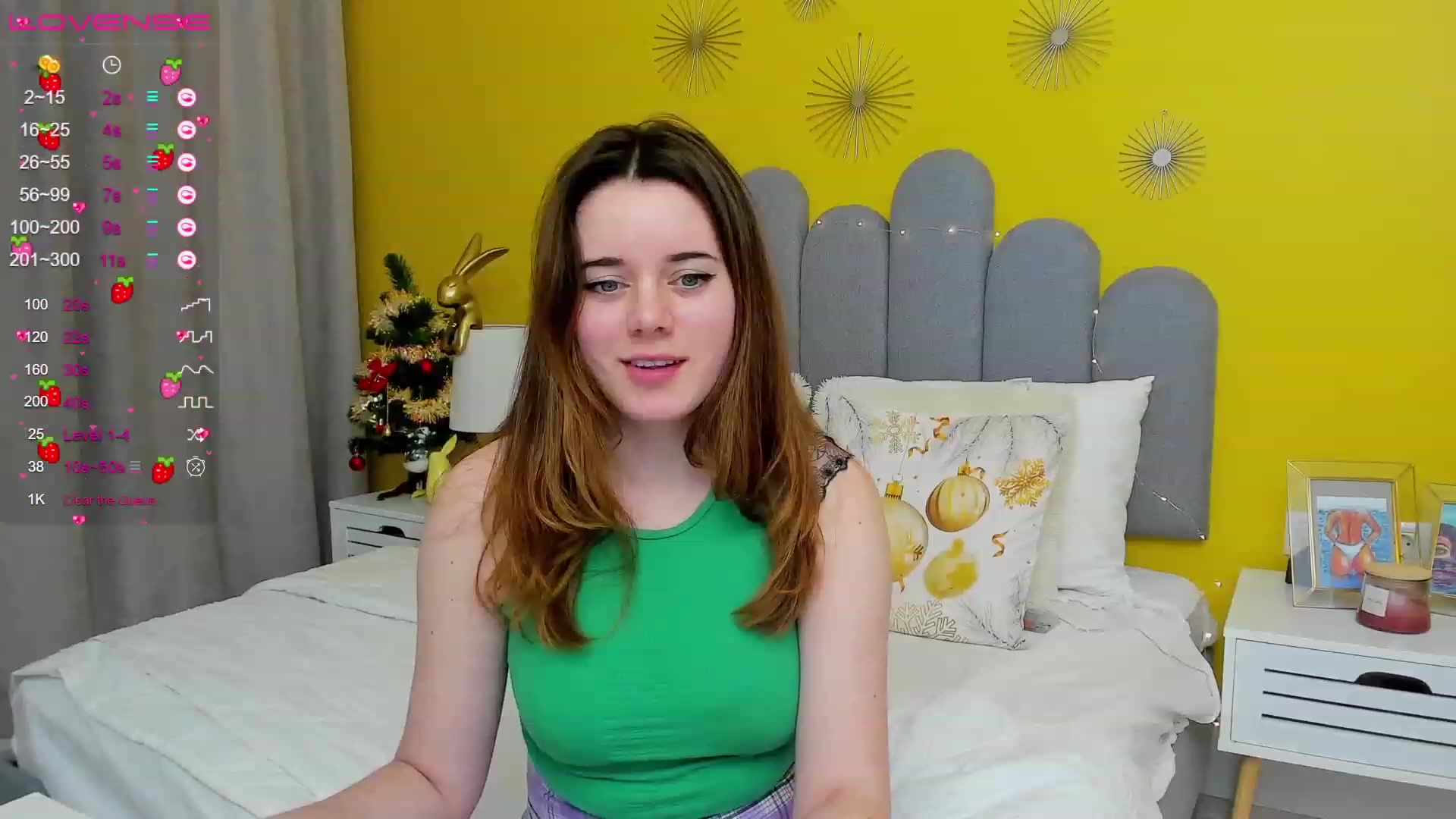 Gallery image thumbnail from JeyEvans's myfreecams stream on, 12/22/2022, 01:47 image 13 of 20