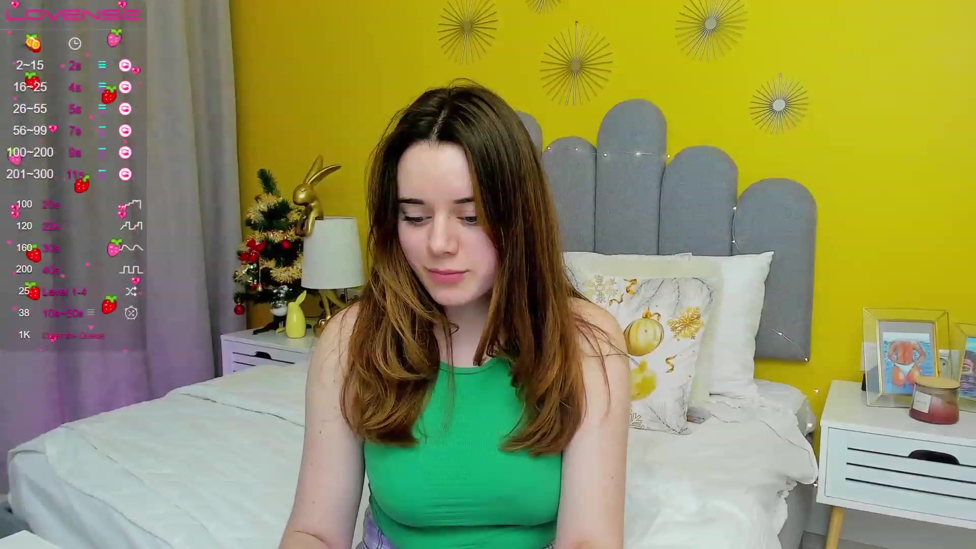Gallery image thumbnail from JeyEvans's myfreecams stream on, 12/22/2022, 01:47 image 5 of 20