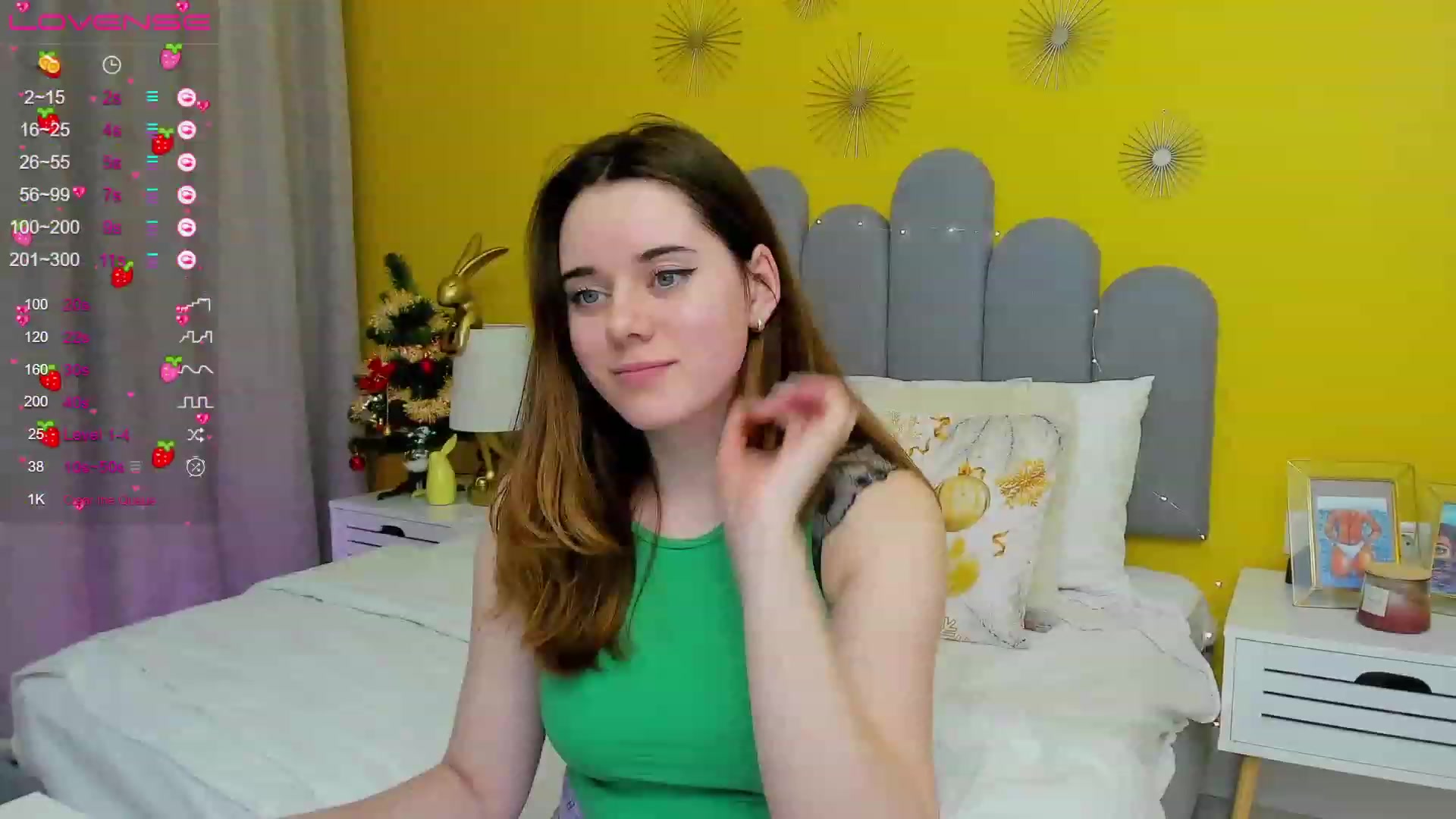 Gallery image thumbnail from JeyEvans's myfreecams stream on, 12/22/2022, 01:47 image 9 of 20