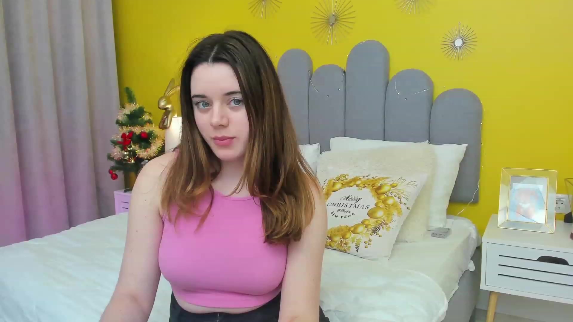 Gallery image thumbnail from JeyEvans's myfreecams stream on, 12/23/2022, 18:50 image 11 of 20