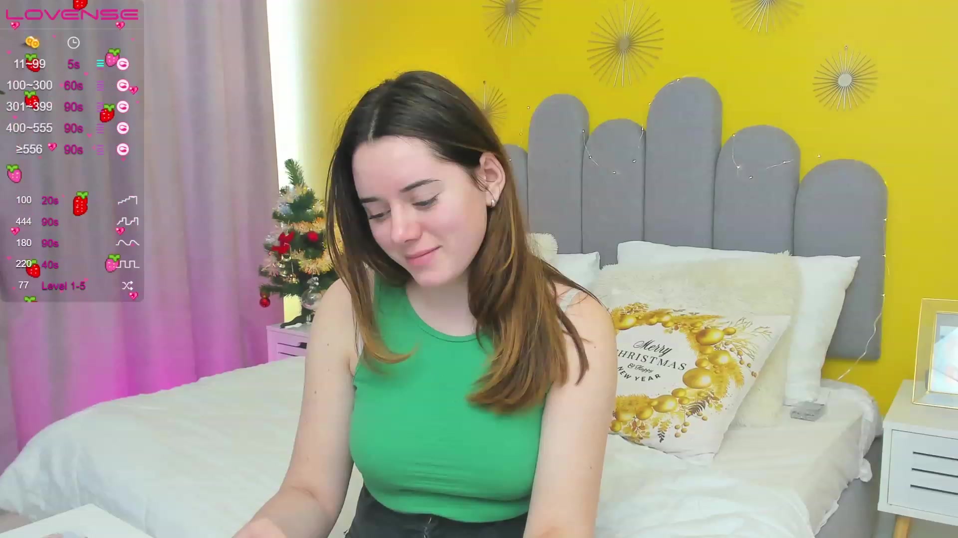 Gallery image thumbnail from JeyEvans's myfreecams stream on, 12/24/2022, 08:12 image 19 of 20
