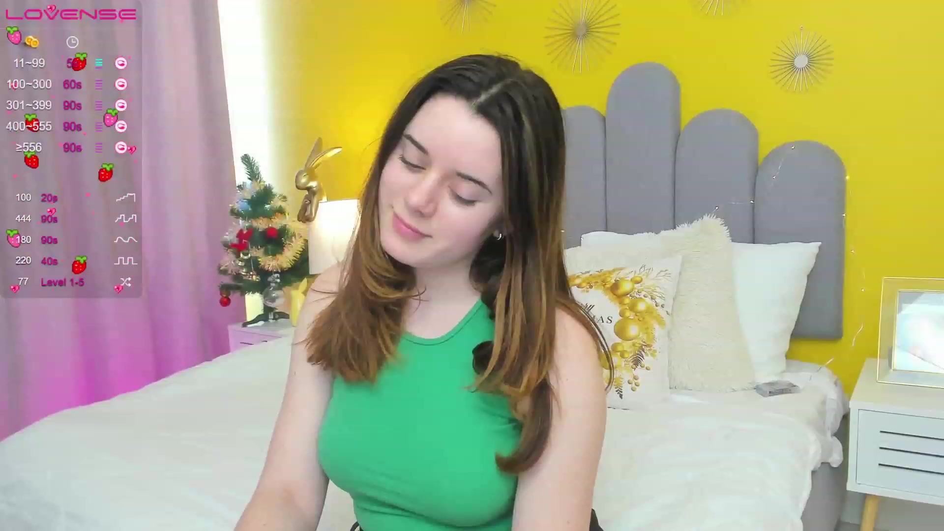 Gallery image thumbnail from JeyEvans's myfreecams stream on, 12/24/2022, 11:25 image 10 of 20