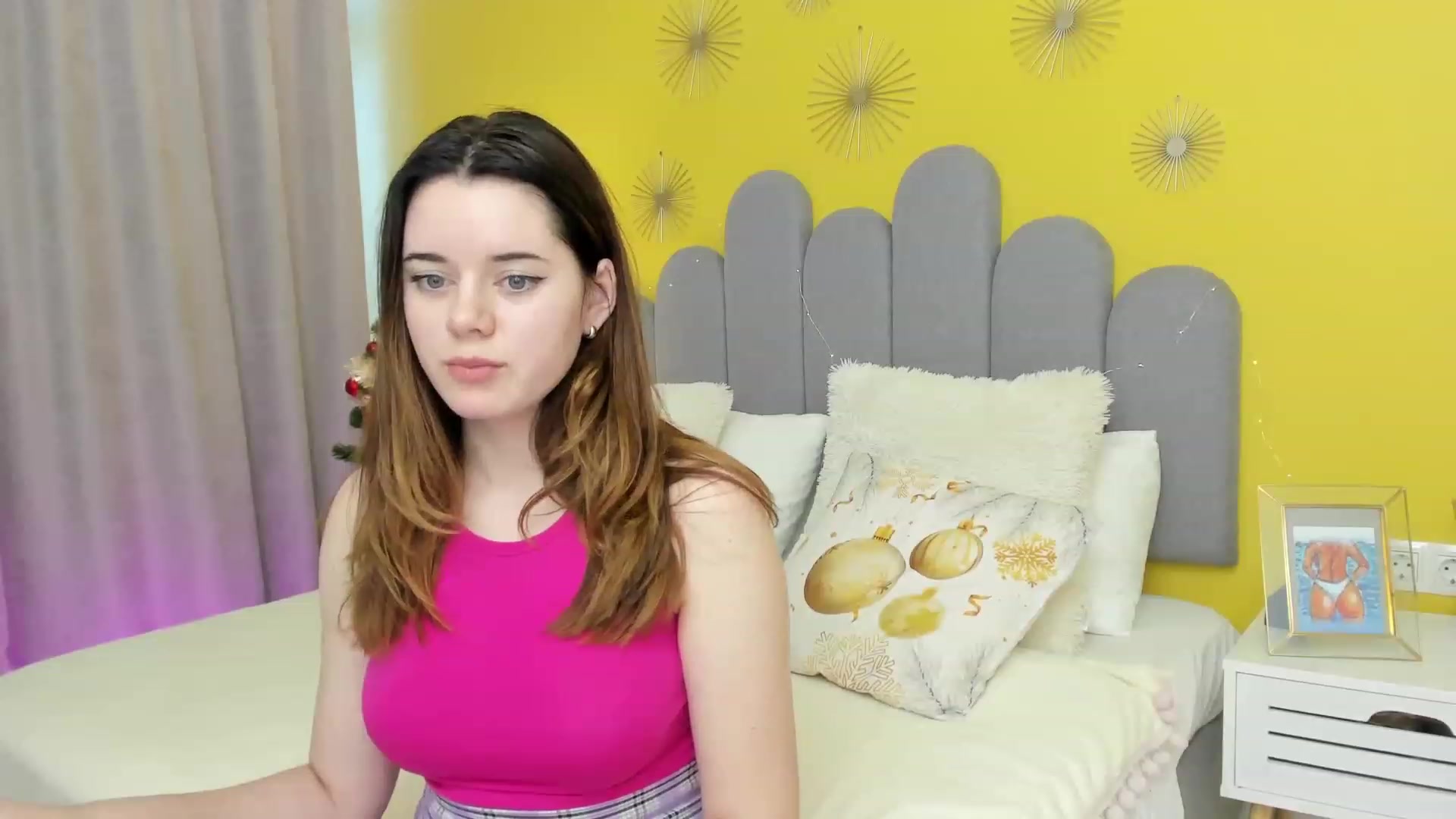 Gallery image thumbnail from JeyEvans's myfreecams stream on, 12/30/2022, 14:21 image 13 of 20