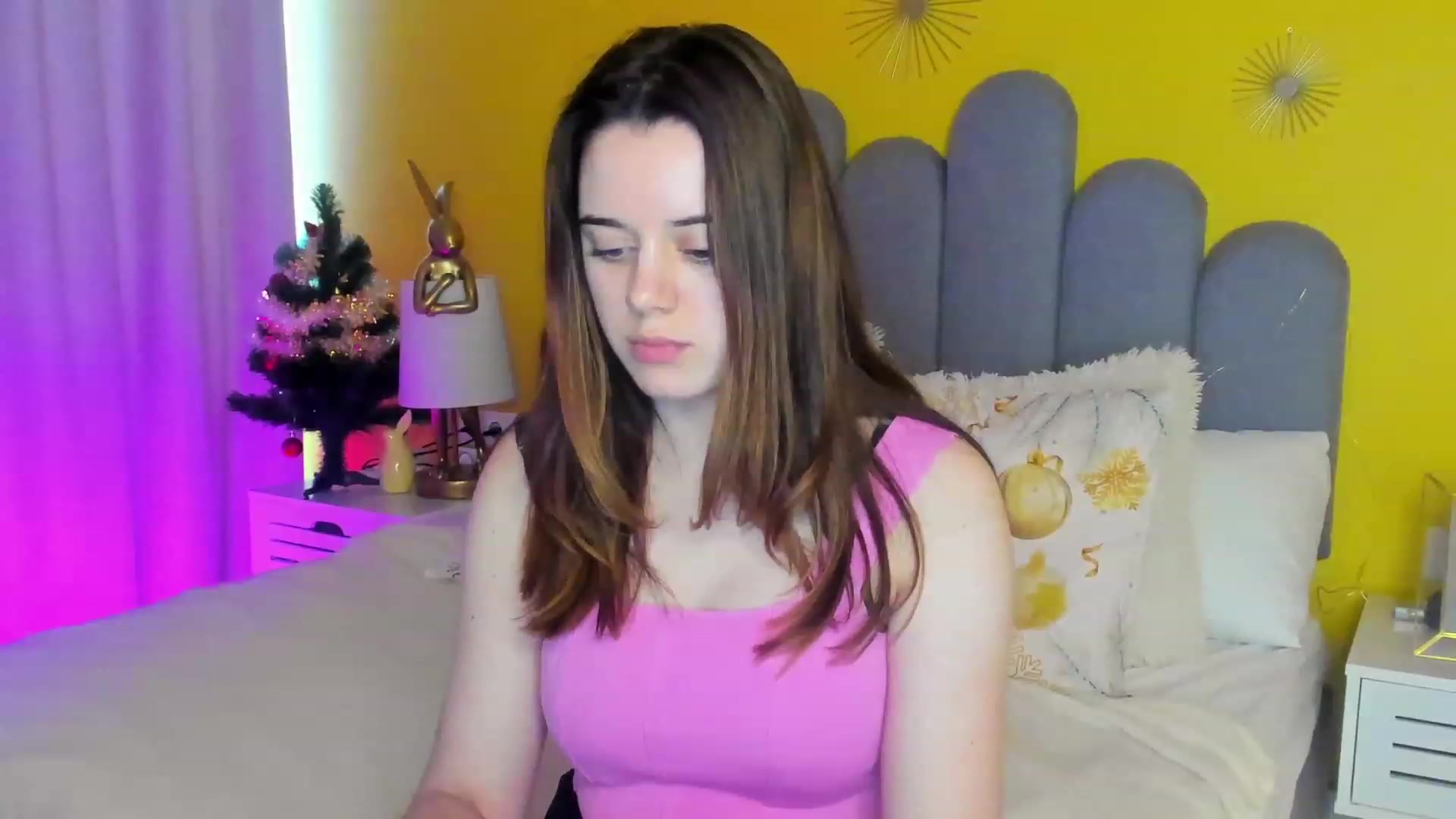 Gallery image thumbnail from JeyEvans's myfreecams stream on, 01/08/2023, 12:55 image 15 of 20