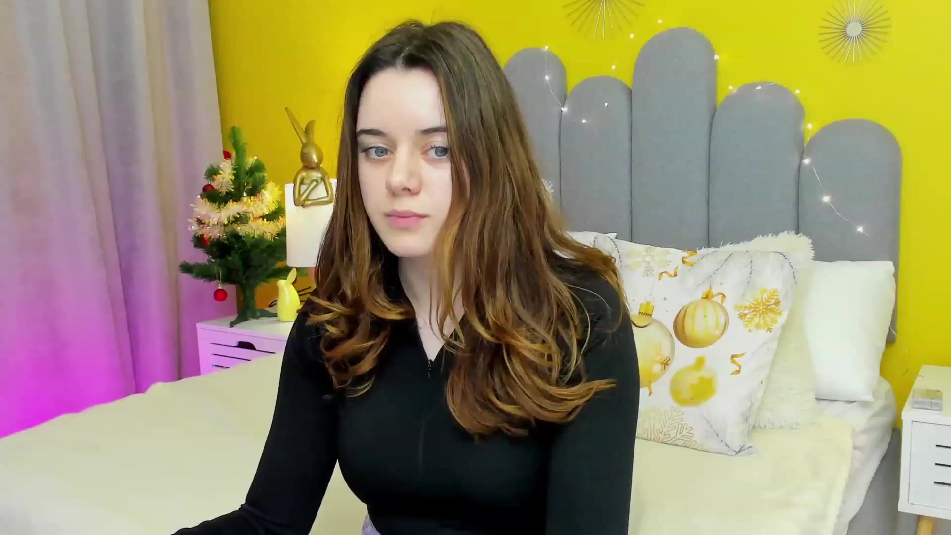 Gallery image thumbnail from JeyEvans's myfreecams stream on, 01/10/2023, 19:05 image 6 of 20