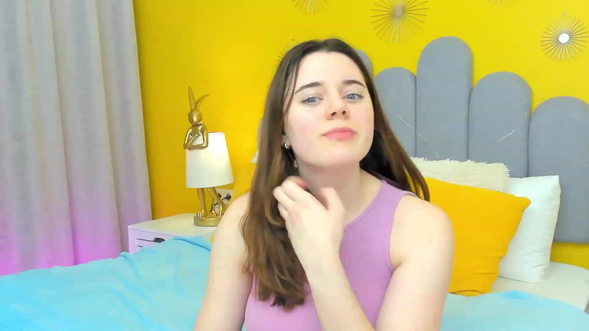 Gallery image thumbnail from JeyEvans's myfreecams stream on, 02/04/2023, 19:25 image 14 of 20