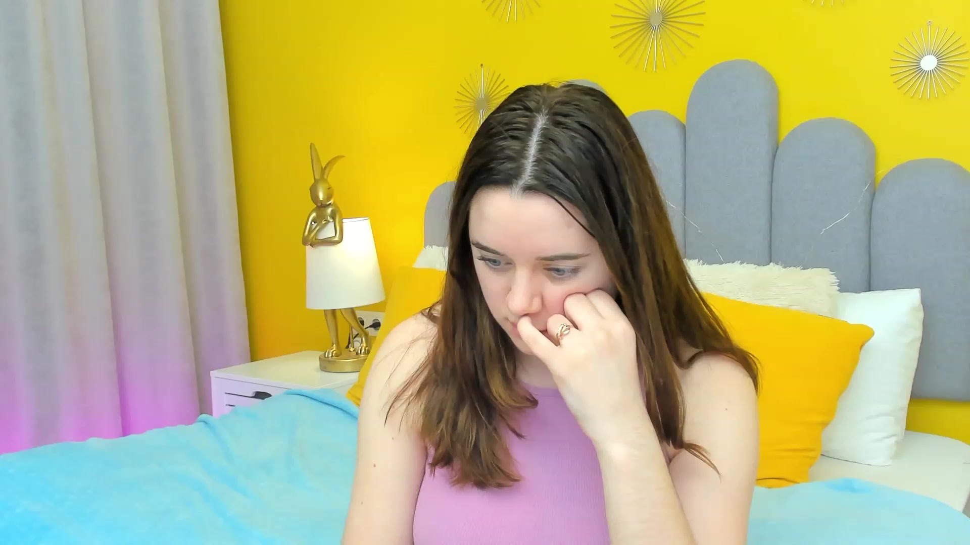 Gallery image thumbnail from JeyEvans's myfreecams stream on, 02/04/2023, 19:25 image 16 of 20