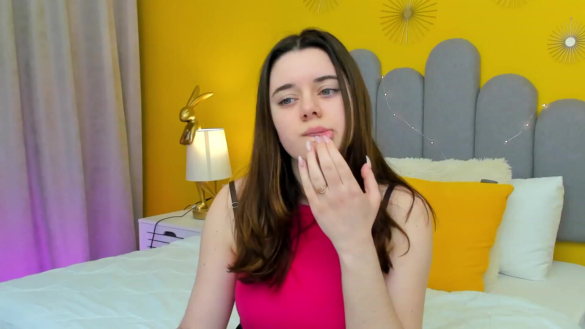 Gallery image thumbnail from JeyEvans's myfreecams stream on, 02/09/2023, 15:18 image 13 of 20