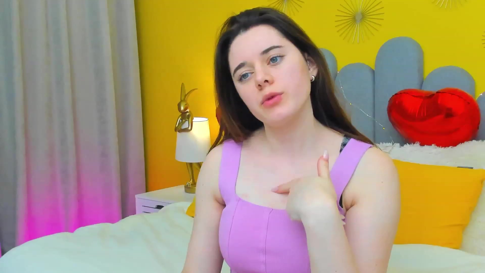 Gallery image thumbnail from JeyEvans's myfreecams stream on, 02/16/2023, 10:27 image 13 of 20