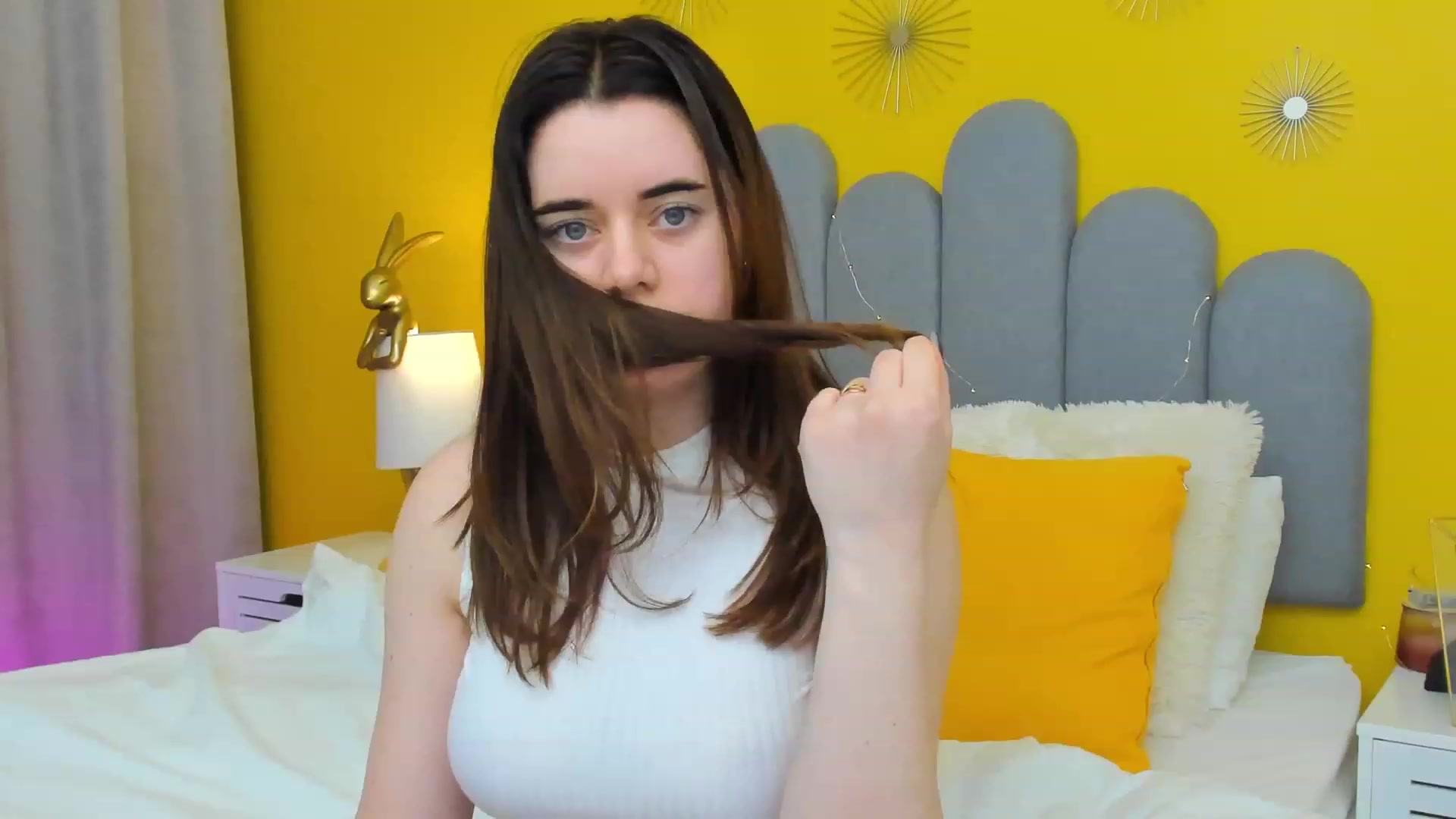 Gallery image thumbnail from JeyEvans's myfreecams stream on, 02/25/2023, 17:31 image 18 of 20