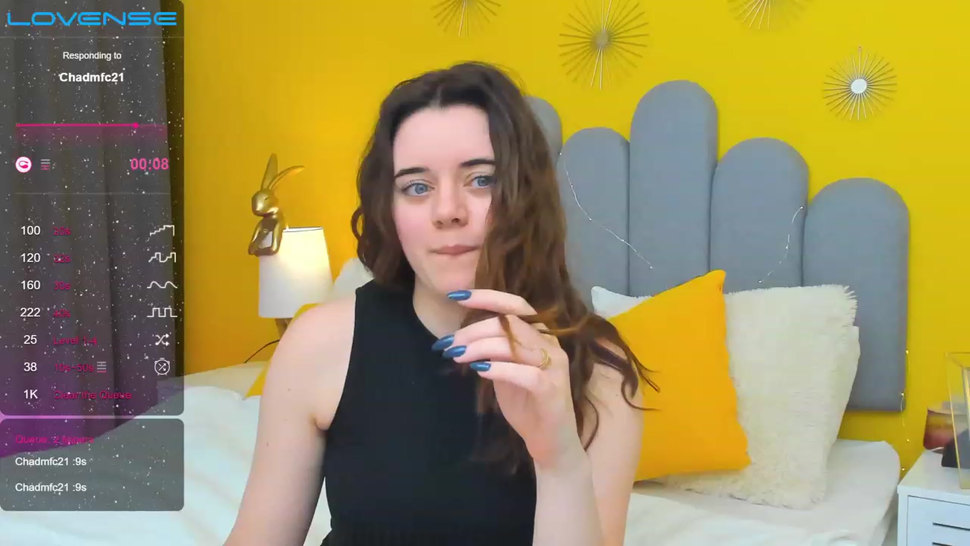 Gallery image thumbnail from JeyEvans's myfreecams stream on, 03/01/2023, 10:53 image 12 of 20