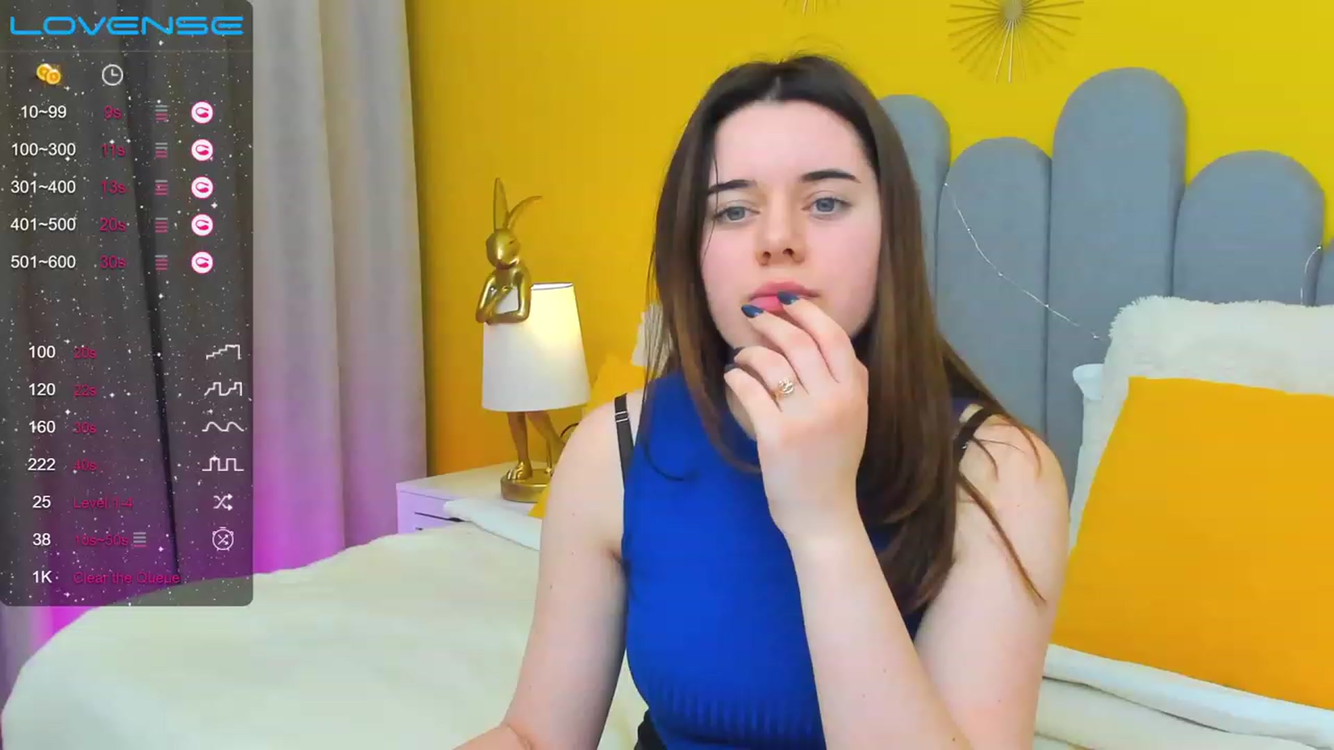 Gallery image thumbnail from JeyEvans's myfreecams stream on, 03/03/2023, 17:18 image 17 of 20