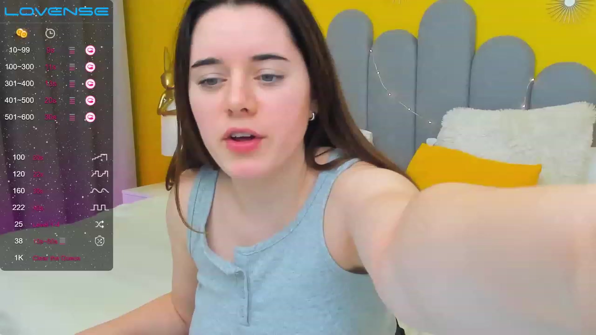Gallery image thumbnail from JeyEvans's myfreecams stream on, 03/04/2023, 18:02 image 4 of 20