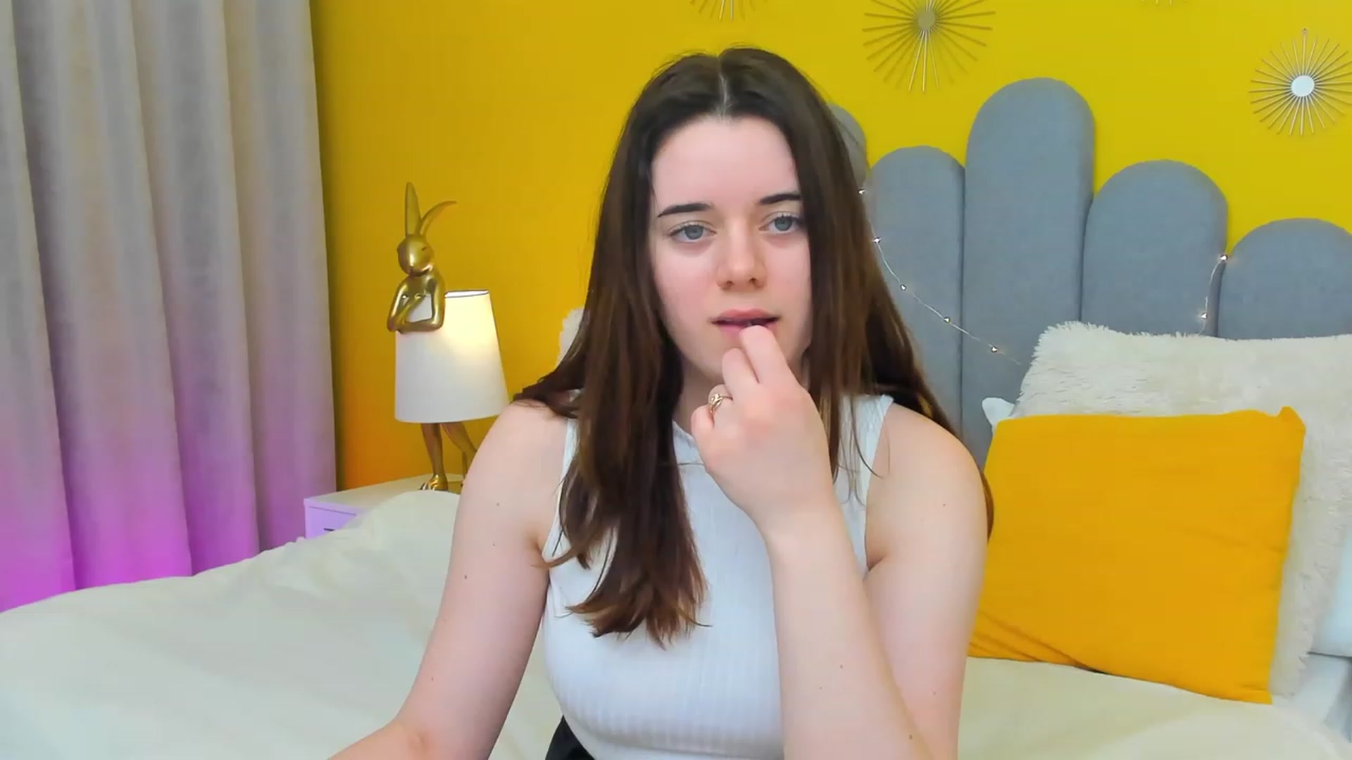 Gallery image thumbnail from JeyEvans's myfreecams stream on, 03/06/2023, 12:18 image 5 of 20