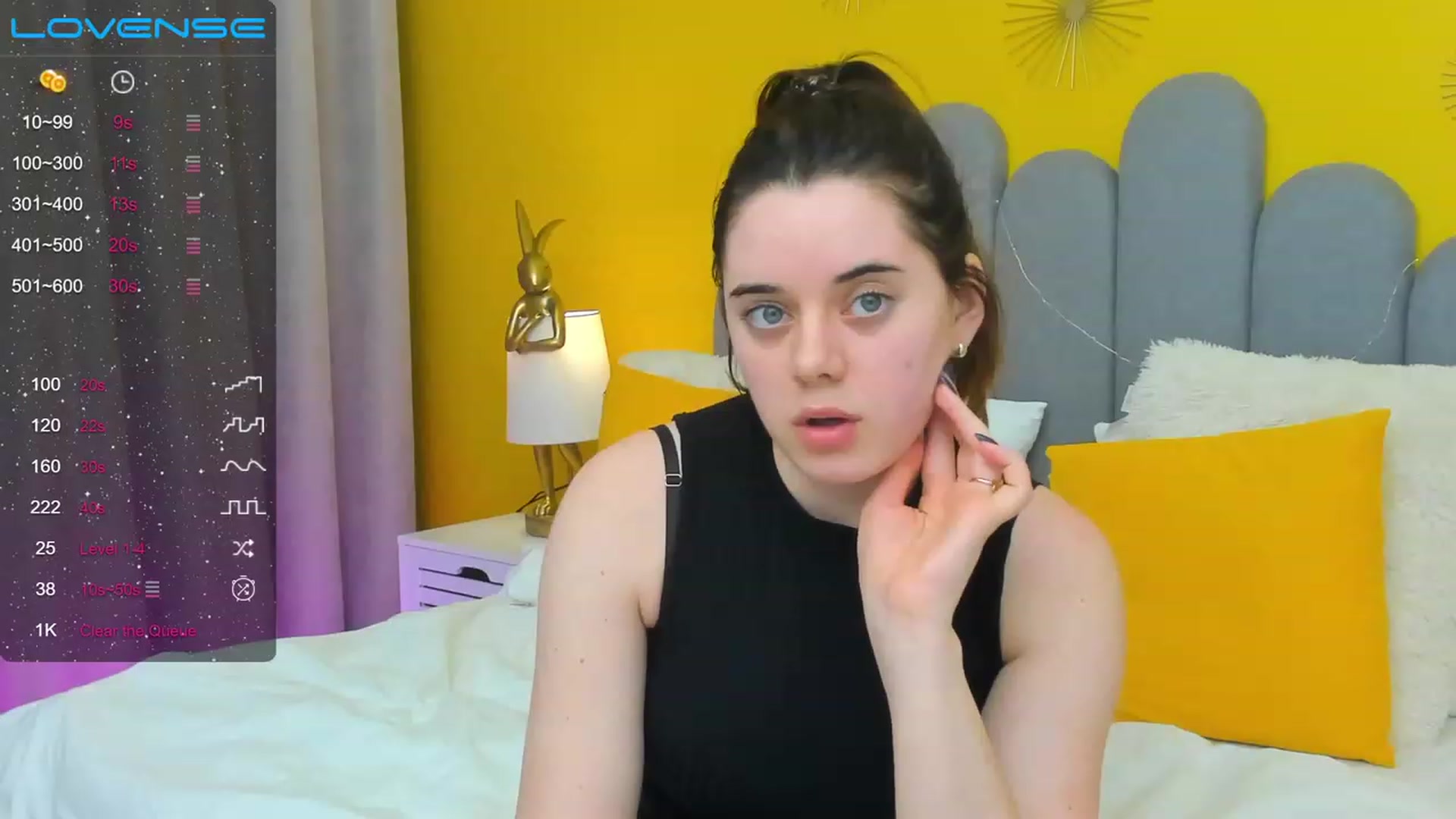Gallery image thumbnail from JeyEvans's myfreecams stream on, 03/14/2023, 19:35 image 3 of 20