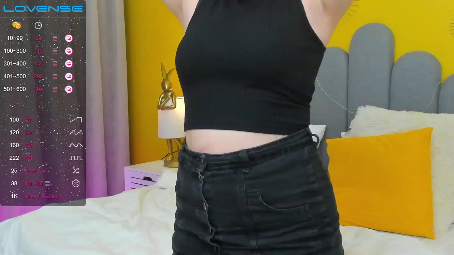 Gallery image thumbnail from JeyEvans's myfreecams stream on, 03/14/2023, 19:35 image 14 of 20