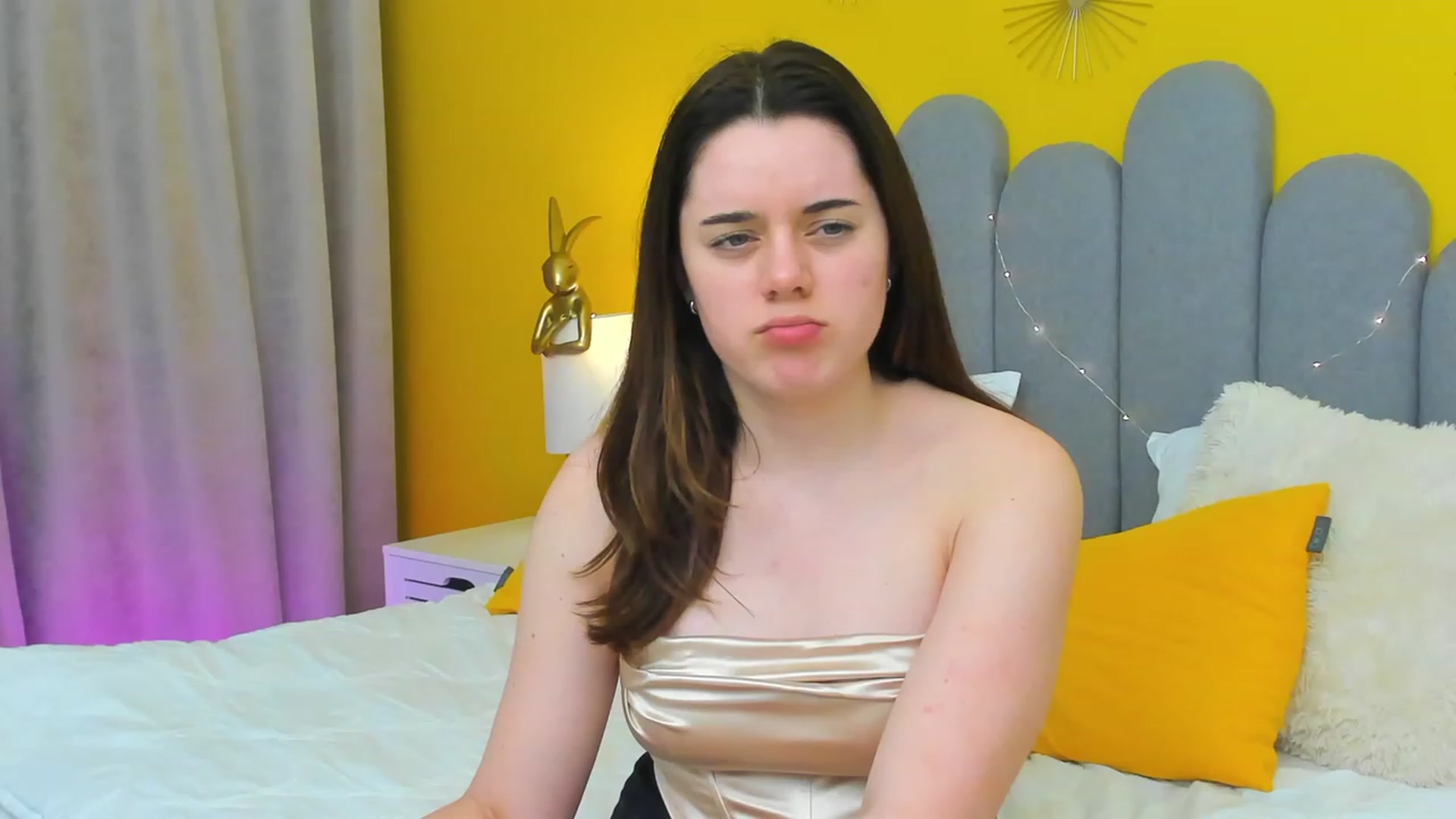 Gallery image thumbnail from JeyEvans's myfreecams stream on, 03/17/2023, 11:52 image 18 of 20