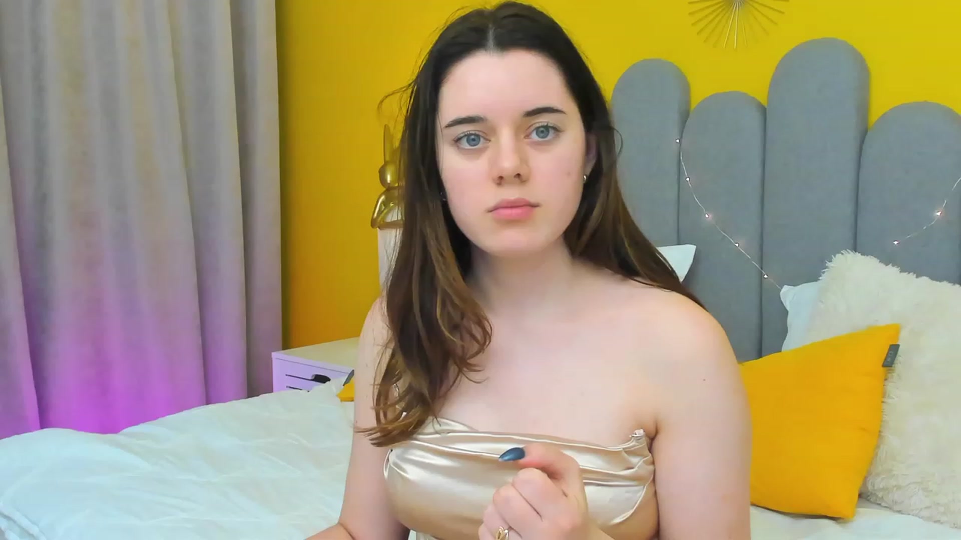 Gallery image thumbnail from JeyEvans's myfreecams stream on, 03/17/2023, 12:59 image 15 of 20
