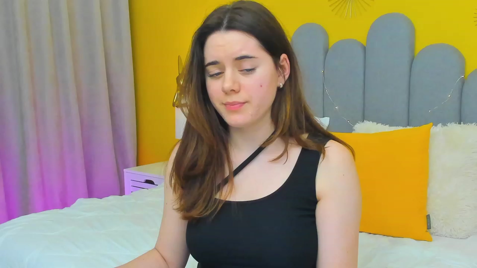 Gallery image thumbnail from JeyEvans's myfreecams stream on, 03/22/2023, 15:43 image 9 of 20