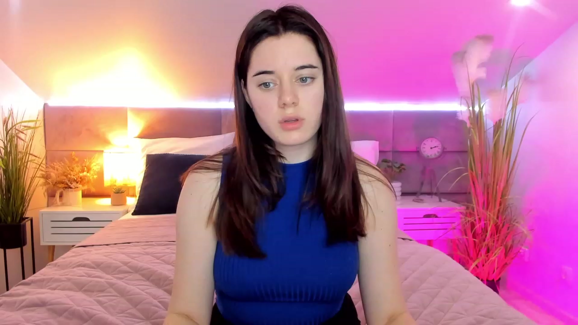 Gallery image thumbnail from JeyEvans's myfreecams stream on, 03/25/2023, 16:09 image 3 of 20