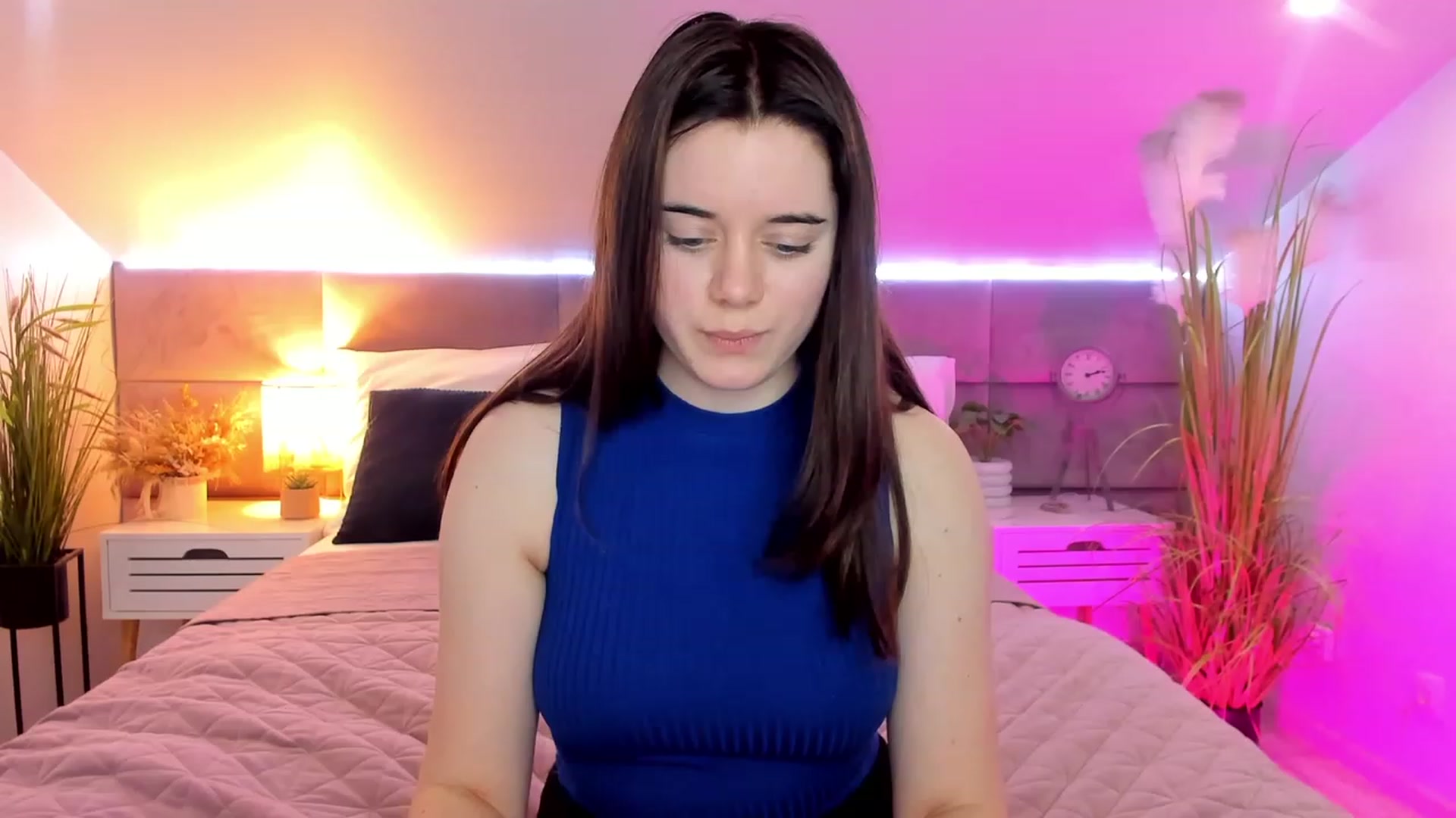 Gallery image thumbnail from JeyEvans's myfreecams stream on, 03/25/2023, 16:09 image 8 of 20