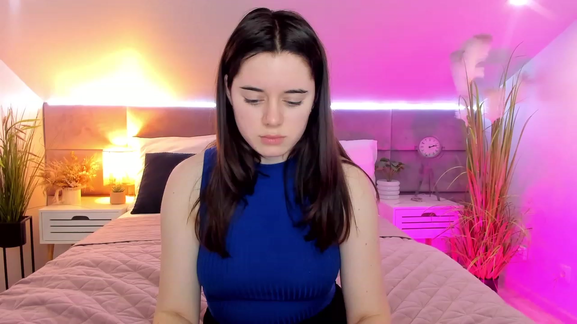 Gallery image thumbnail from JeyEvans's myfreecams stream on, 03/25/2023, 16:09 image 1 of 20