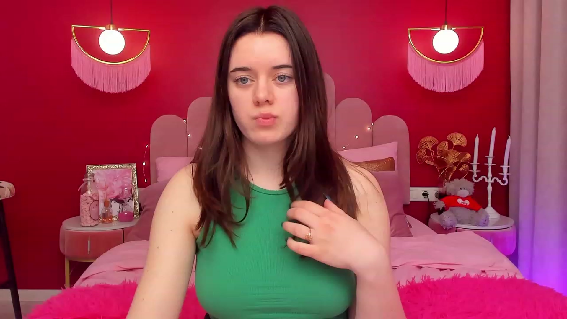 Gallery image thumbnail from JeyEvans's myfreecams stream on, 03/26/2023, 08:40 image 15 of 20