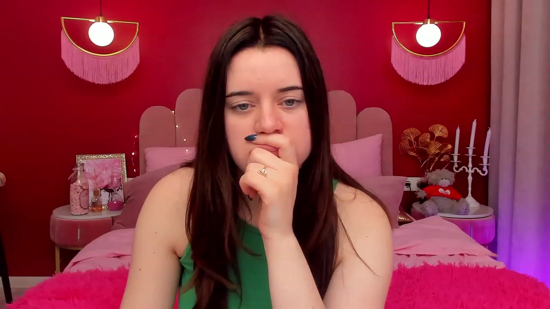 Gallery image thumbnail from JeyEvans's myfreecams stream on, 03/26/2023, 09:55 image 14 of 20