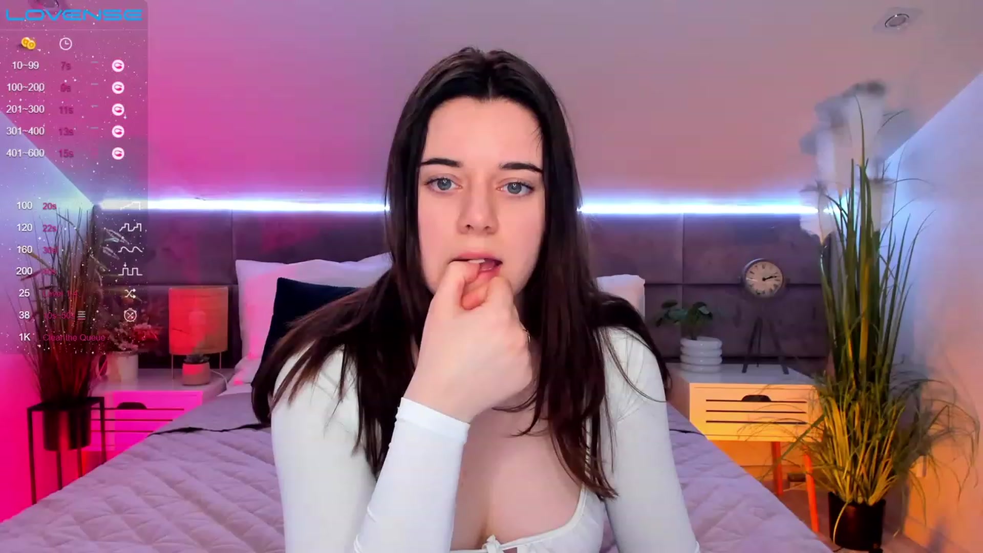 Gallery image thumbnail from JeyEvans's myfreecams stream on, 03/30/2023, 14:08 image 16 of 20