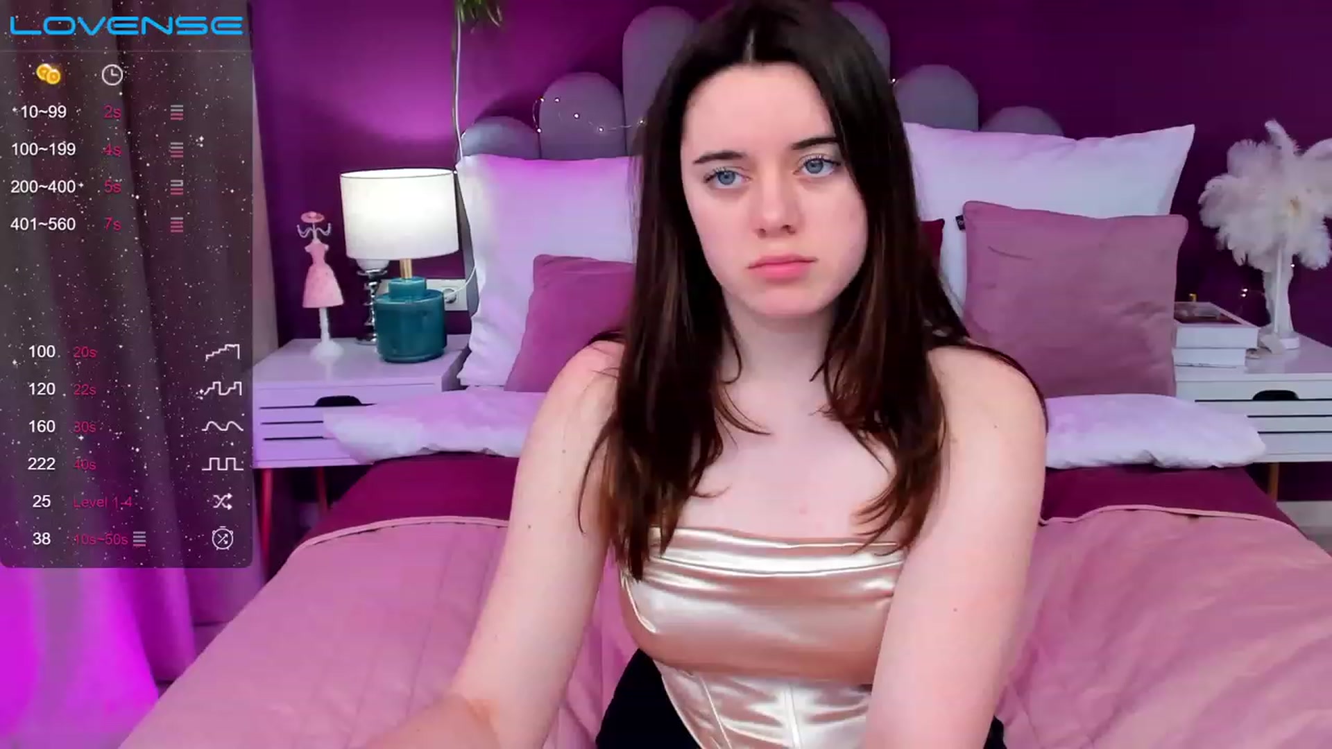 Gallery image thumbnail from JeyEvans's myfreecams stream on, 03/31/2023, 10:39 image 7 of 20