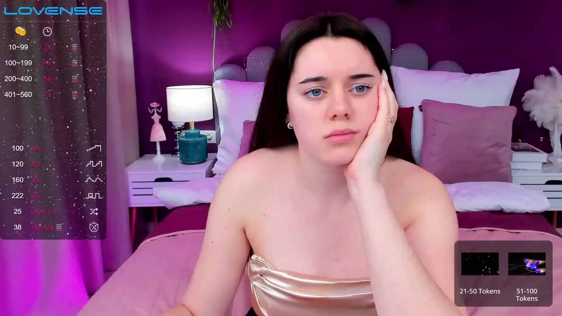 Gallery image thumbnail from JeyEvans's myfreecams stream on, 03/31/2023, 10:53 image 16 of 20
