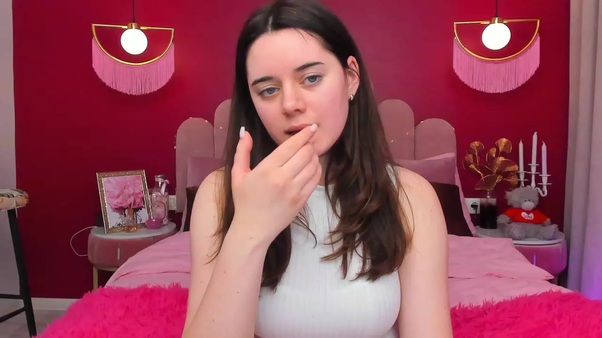 Gallery image thumbnail from JeyEvans's myfreecams stream on, 04/02/2023, 10:39 image 15 of 20