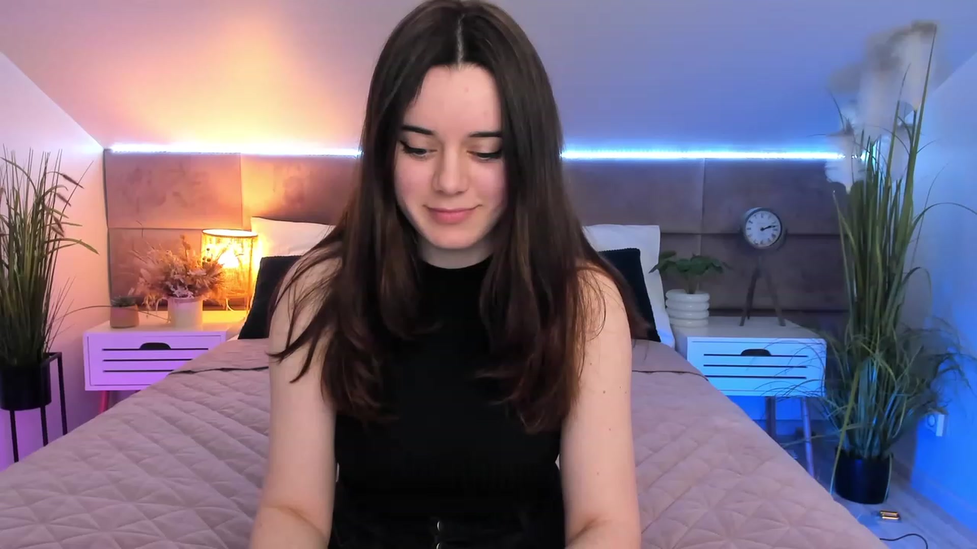 Gallery image thumbnail from JeyEvans's myfreecams stream on, 04/06/2023, 14:08 image 13 of 20