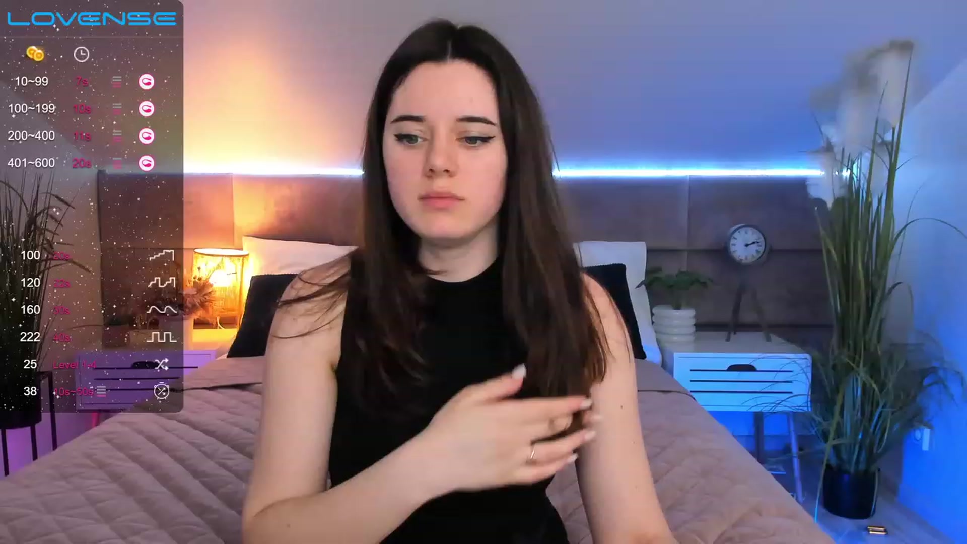 Gallery image thumbnail from JeyEvans's myfreecams stream on, 04/06/2023, 16:56 image 14 of 20