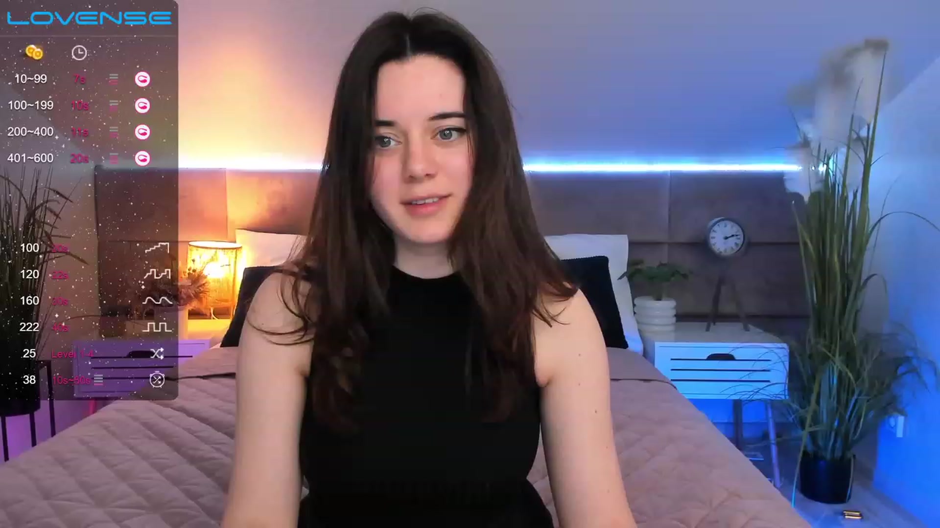 Gallery image thumbnail from JeyEvans's myfreecams stream on, 04/06/2023, 16:56 image 7 of 20