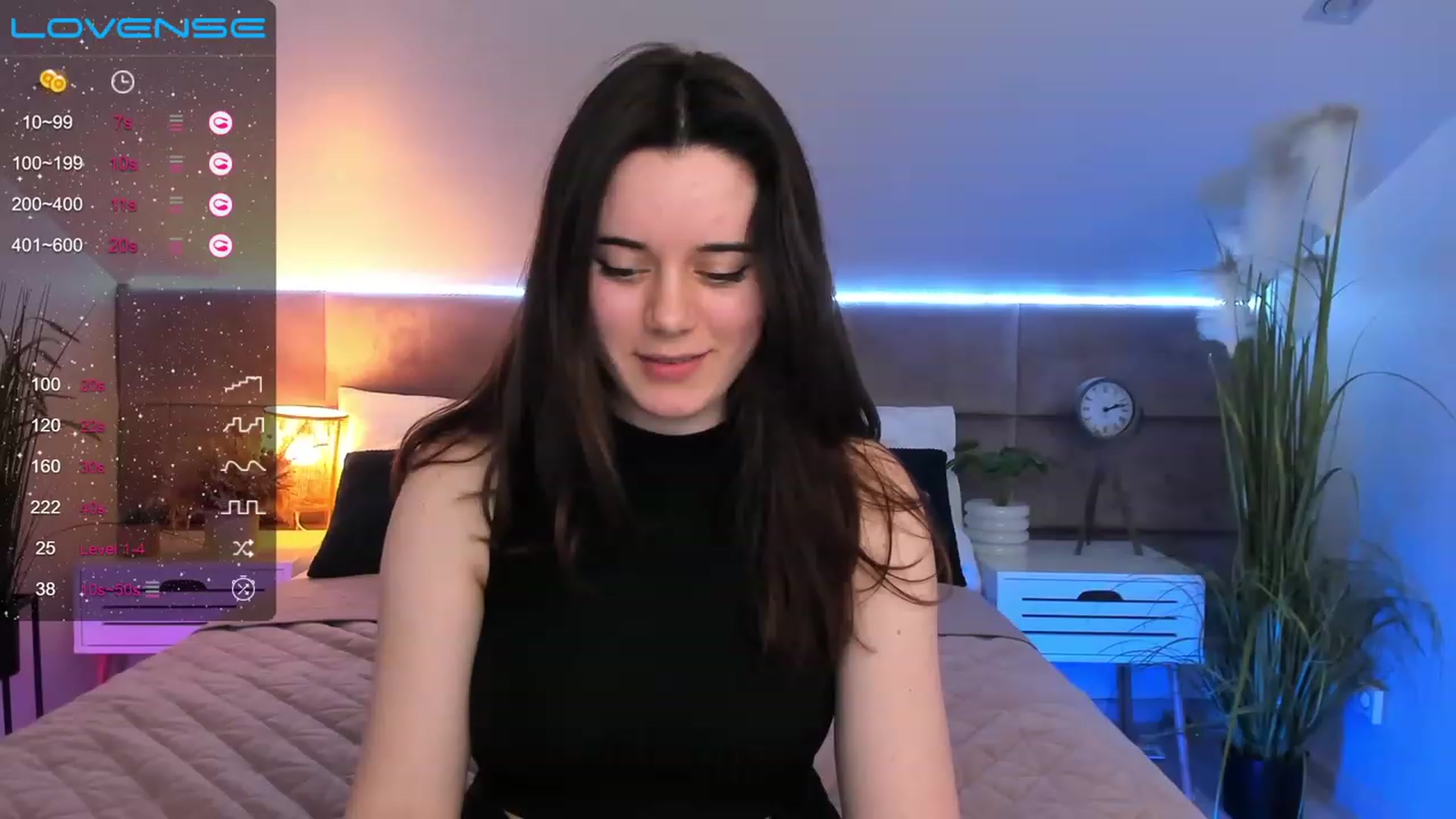 Gallery image thumbnail from JeyEvans's myfreecams stream on, 04/06/2023, 18:57 image 14 of 20