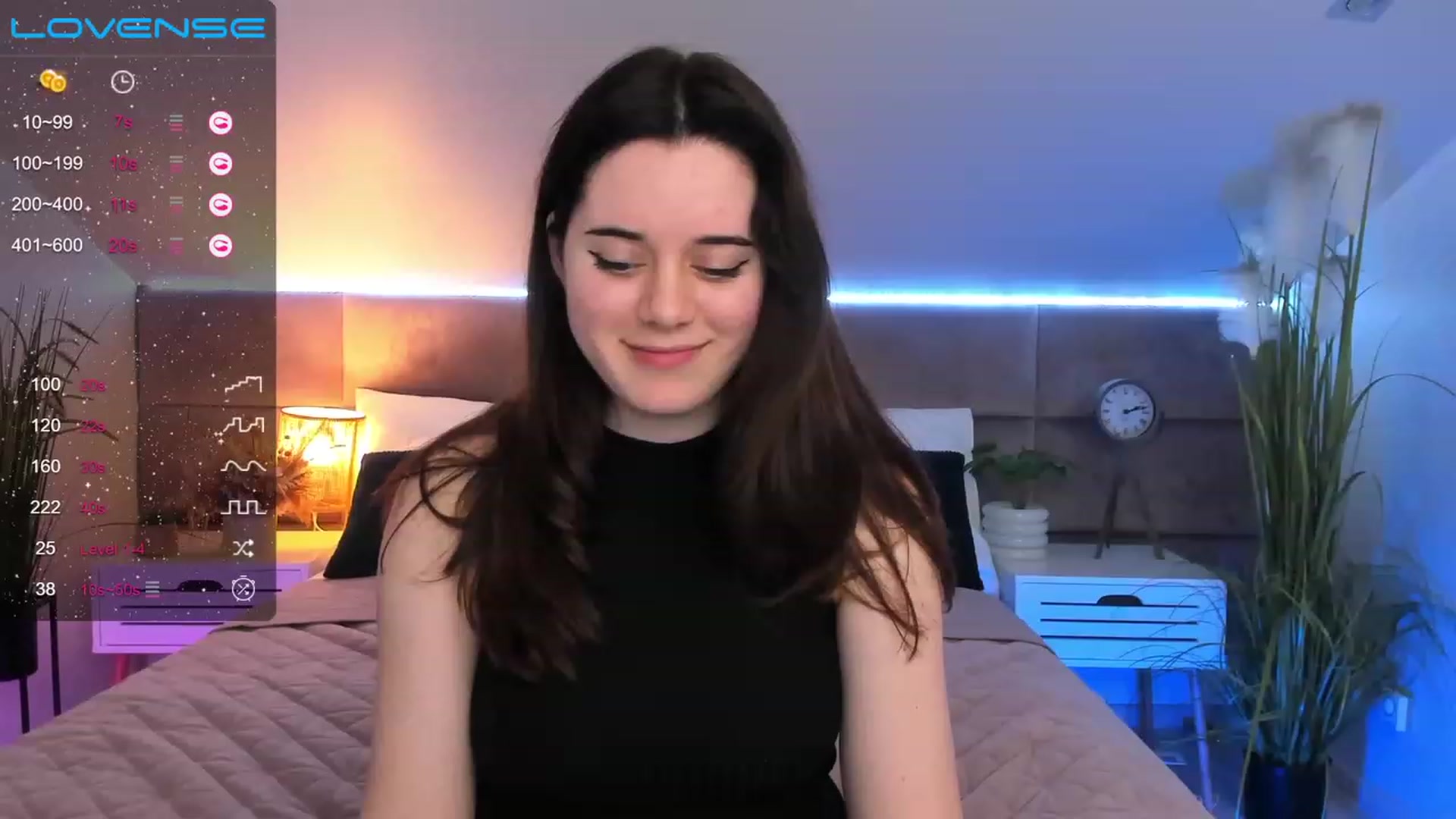 Gallery image thumbnail from JeyEvans's myfreecams stream on, 04/06/2023, 18:57 image 12 of 20