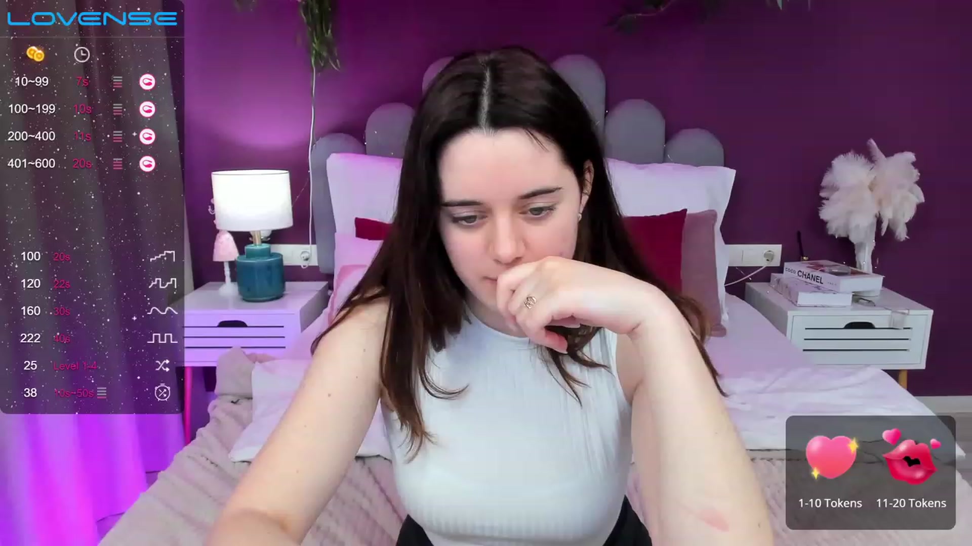 Gallery image thumbnail from JeyEvans's myfreecams stream on, 04/10/2023, 11:39 image 4 of 20