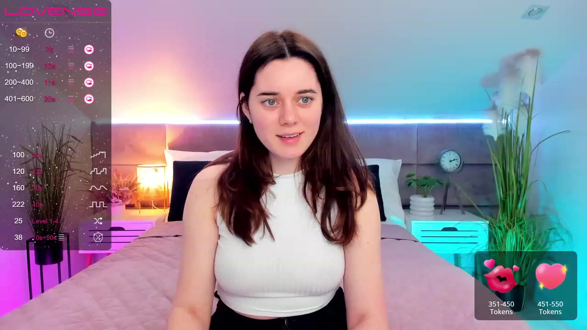 Gallery image thumbnail from JeyEvans's myfreecams stream on, 04/12/2023, 12:36 image 14 of 20