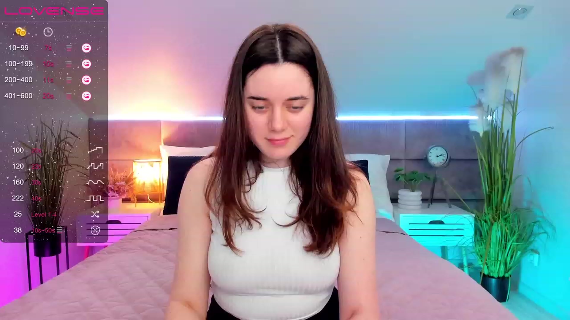 Gallery image thumbnail from JeyEvans's myfreecams stream on, 04/12/2023, 12:36 image 8 of 20