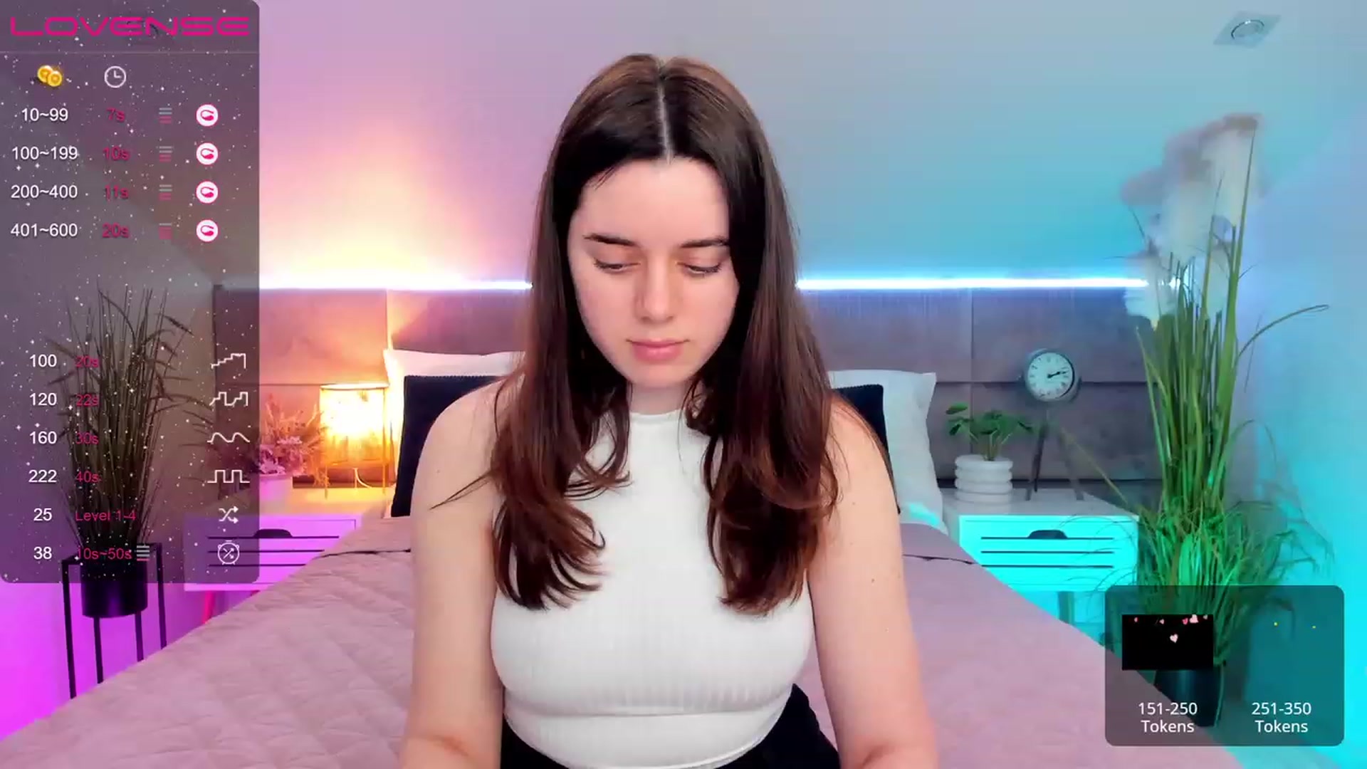 Gallery image thumbnail from JeyEvans's myfreecams stream on, 04/12/2023, 12:36 image 2 of 20