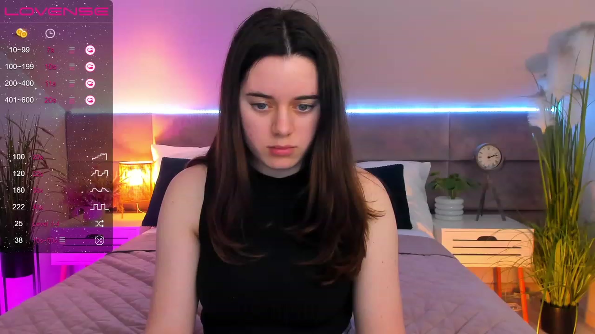 Gallery image thumbnail from JeyEvans's myfreecams stream on, 04/13/2023, 16:46 image 14 of 20