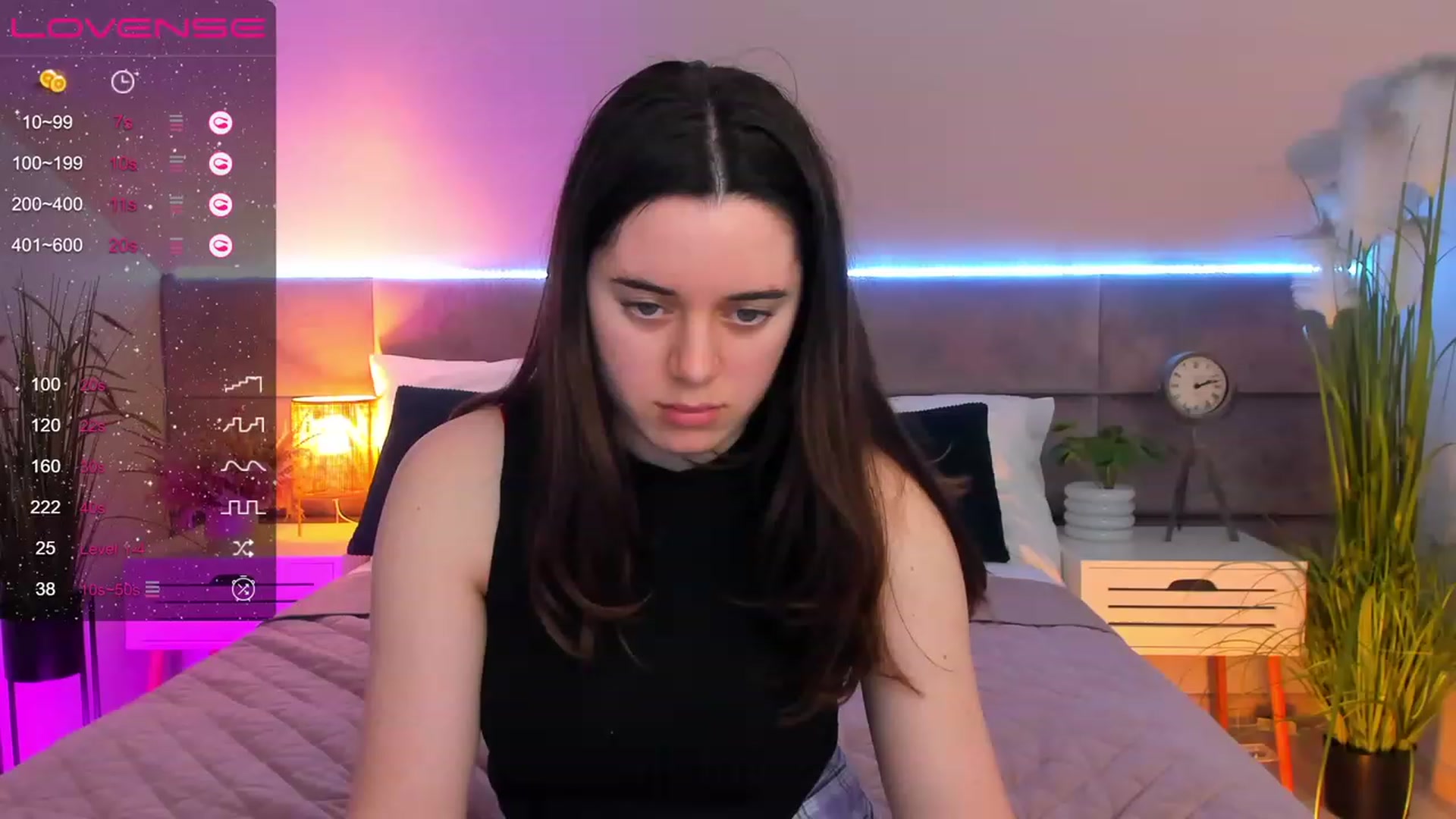 Gallery image thumbnail from JeyEvans's myfreecams stream on, 04/13/2023, 16:46 image 12 of 20