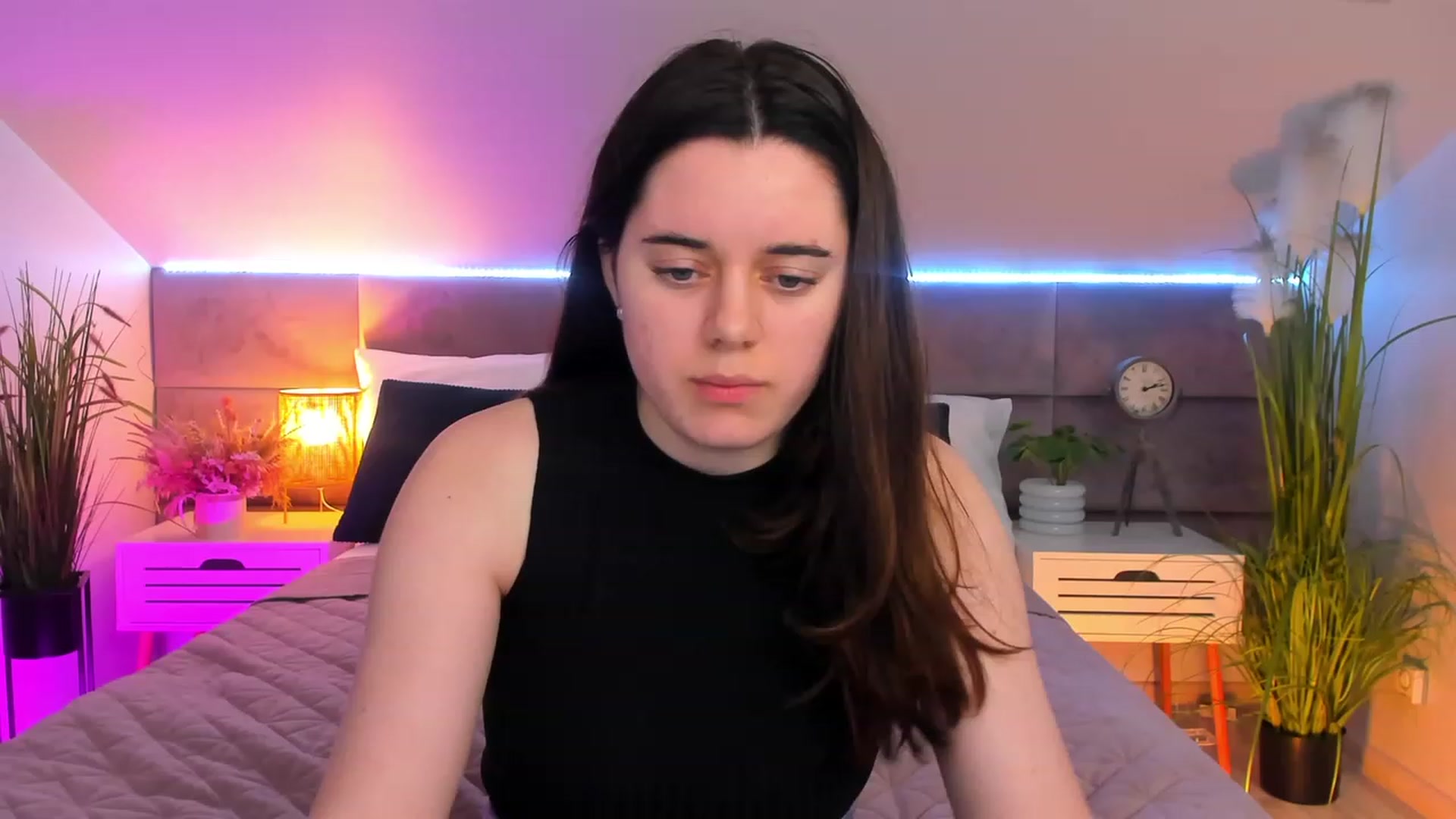 Gallery image thumbnail from JeyEvans's myfreecams stream on, 04/13/2023, 19:02 image 7 of 20