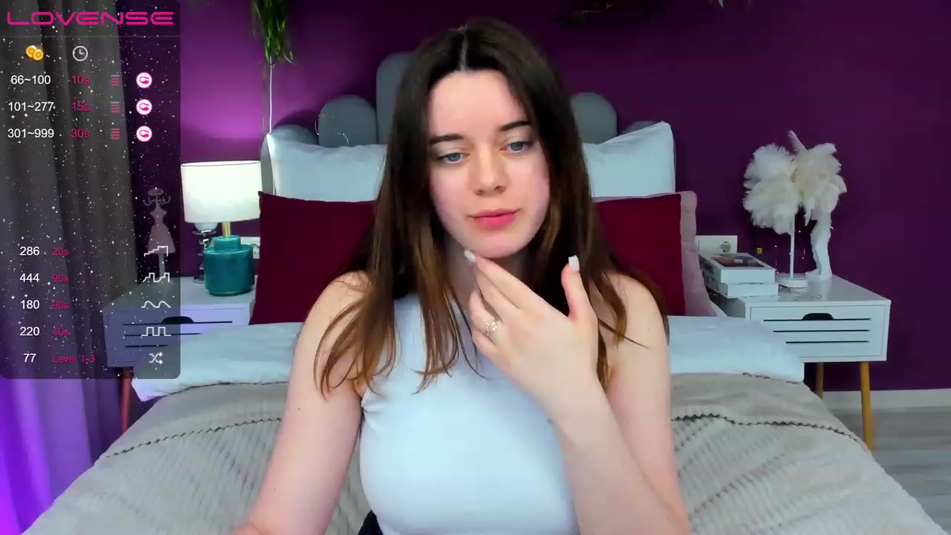 Gallery image thumbnail from JeyEvans's myfreecams stream on, 04/14/2023, 08:33 image 3 of 20
