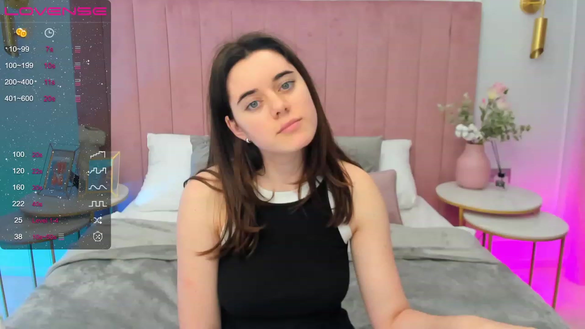 Gallery image thumbnail from JeyEvans's myfreecams stream on, 05/07/2023, 11:55 image 10 of 20