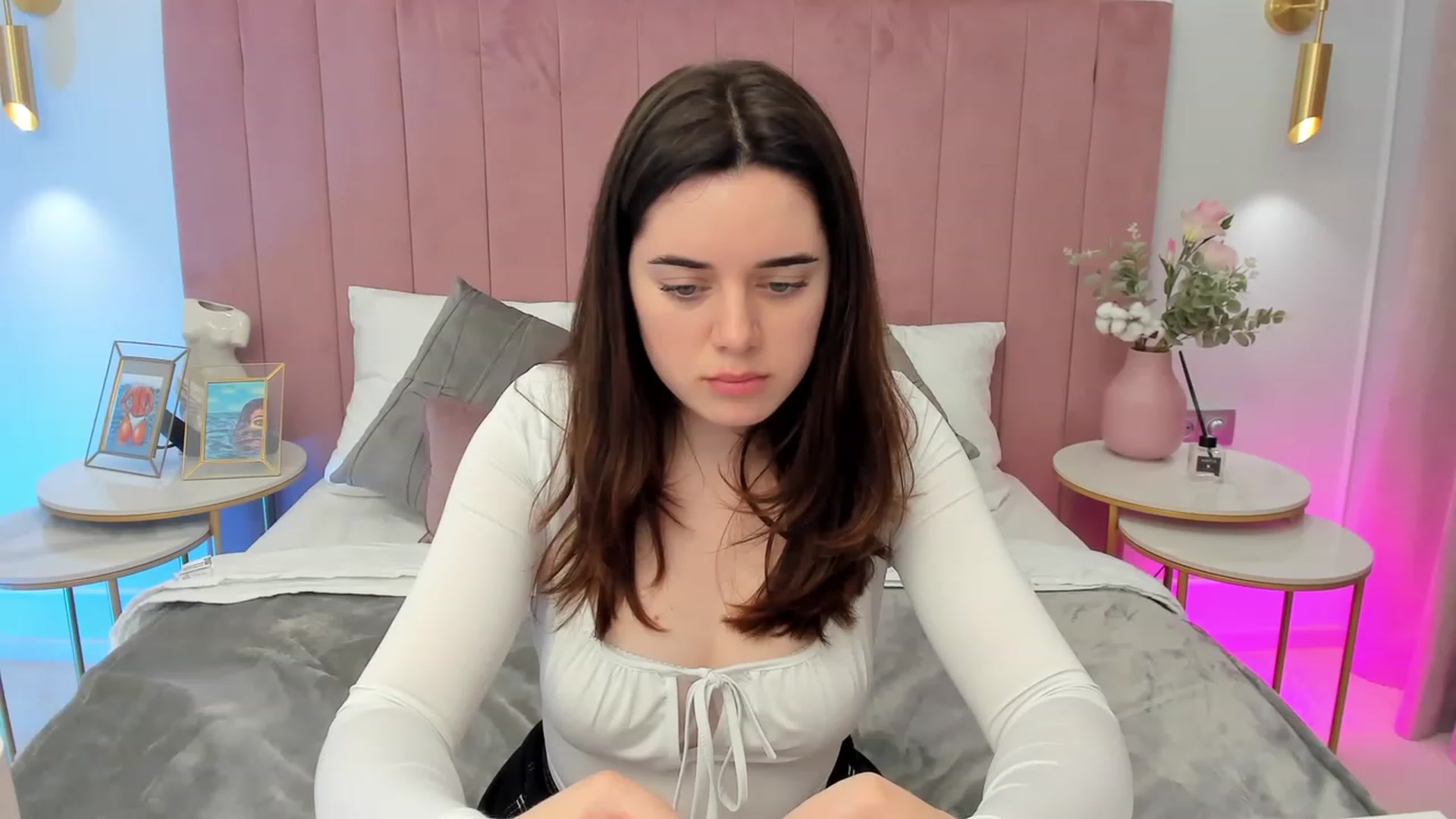 Gallery image thumbnail from JeyEvans's myfreecams stream on, 05/09/2023, 15:16 image 8 of 20